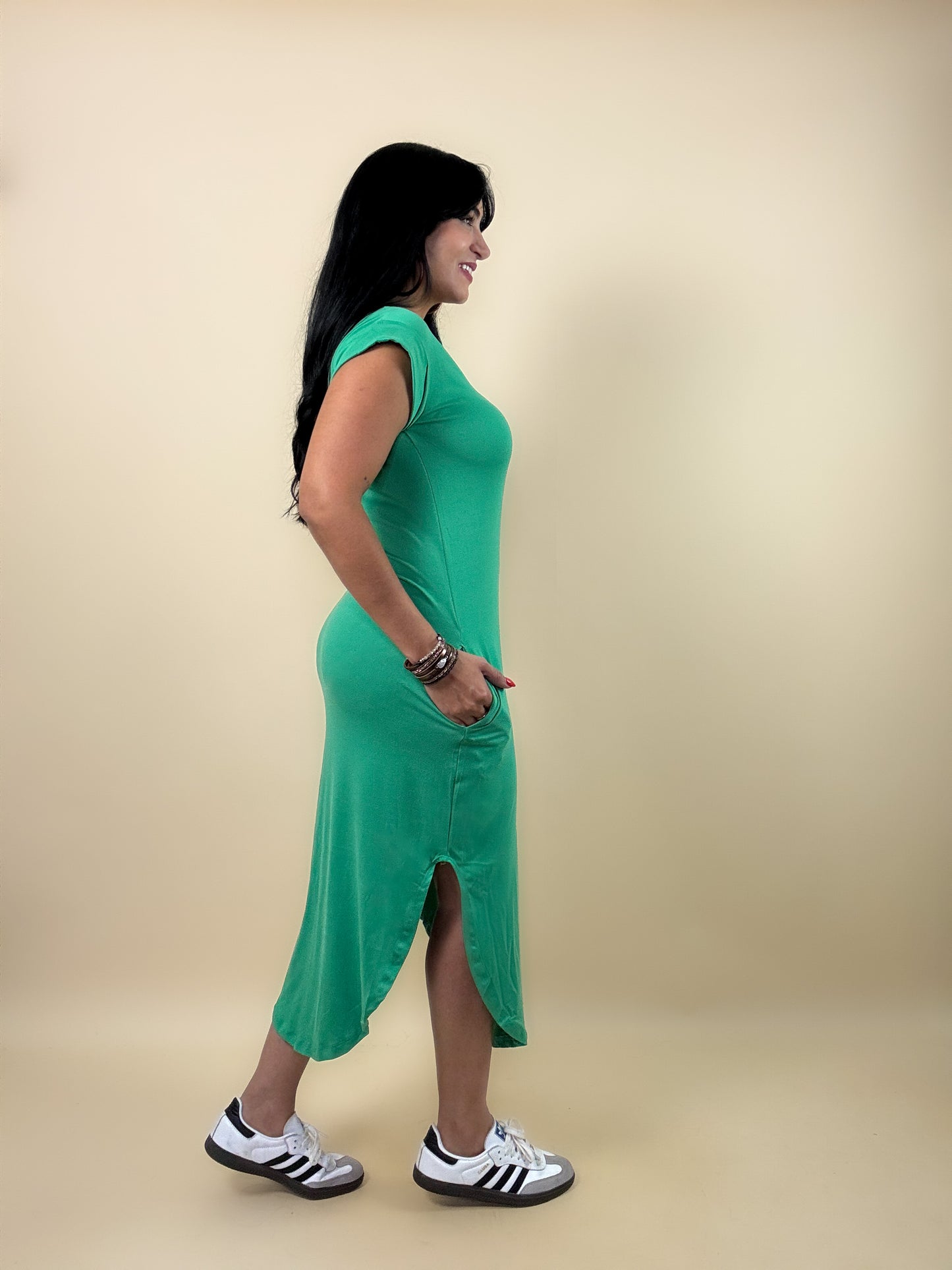 Kelly Green Pockets Midi Tshirt Dress