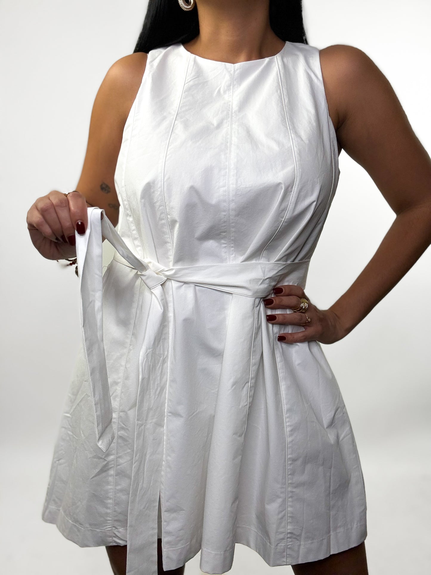 Off White Sleeveless Waist Tie Dress
