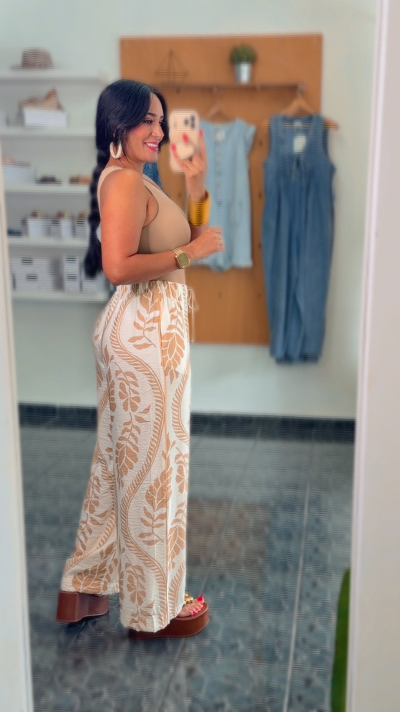 Ivory/Beige Elastic Waist Wide Leg Pants