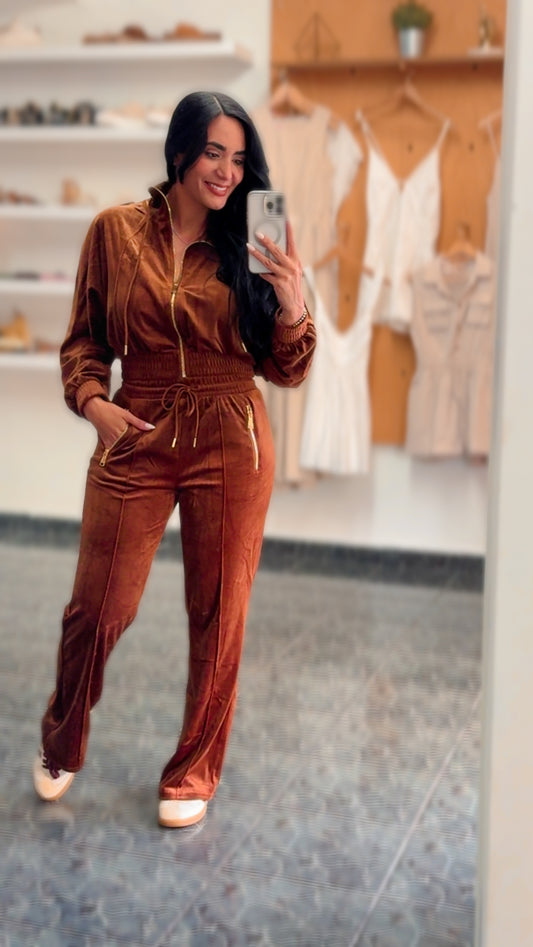 Chocolate Velvet Set