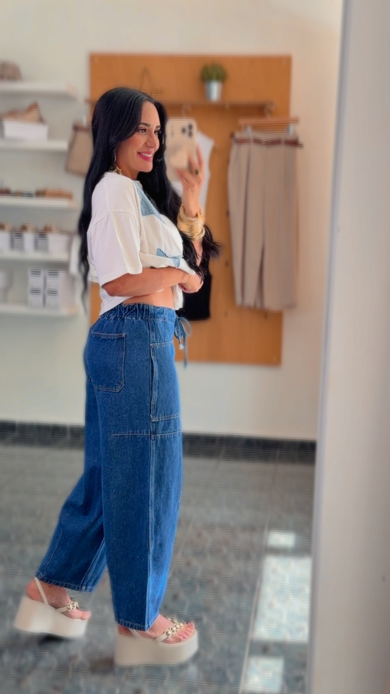 Elastic Waist Barril Jeans