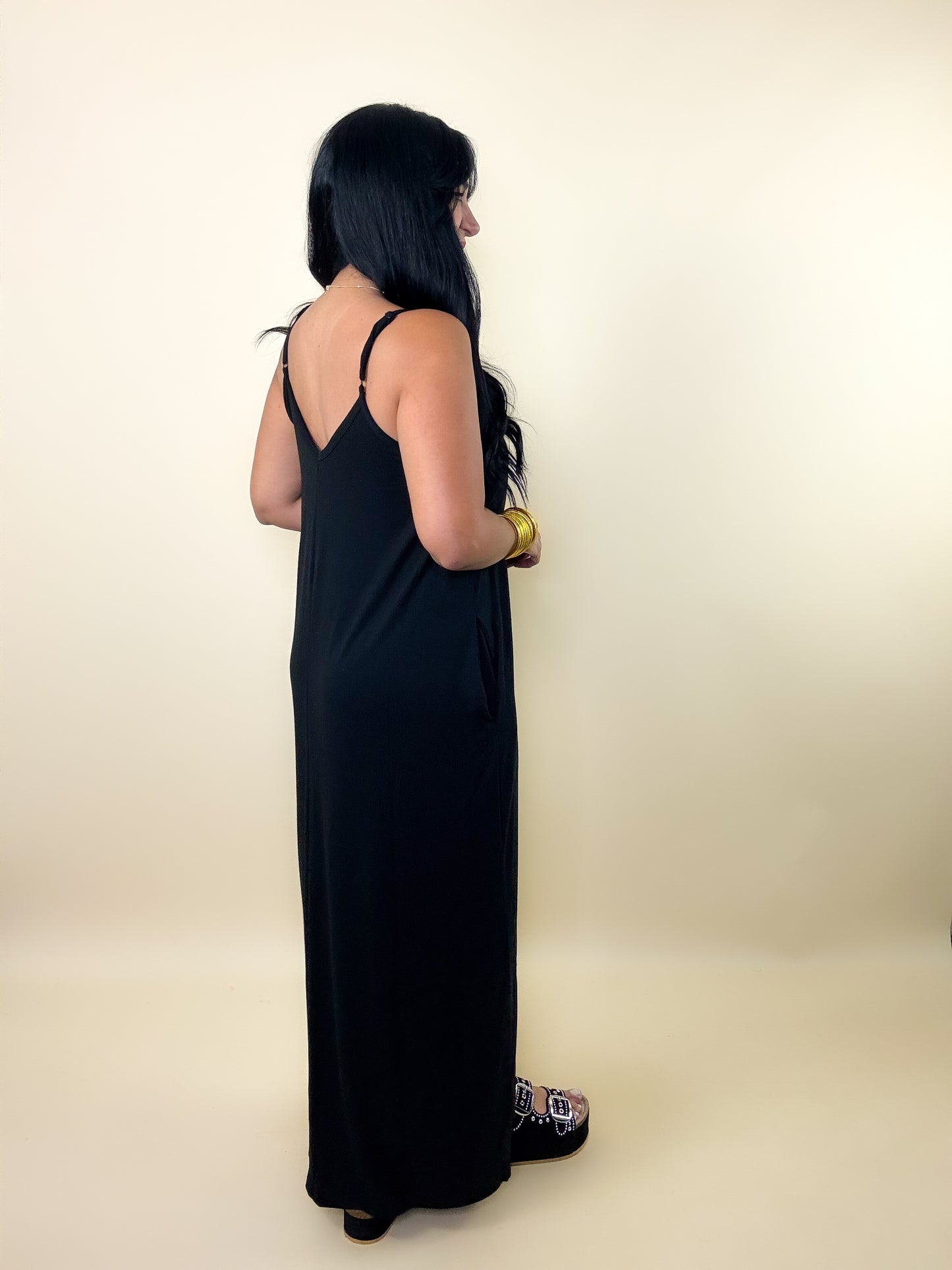 Black V Neck Pocket Maxi Dress