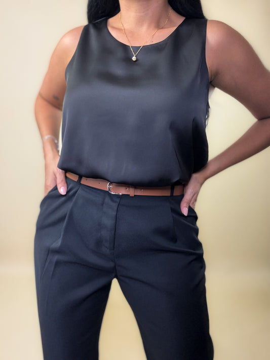 Black Sleeveless Bubble Hem Top