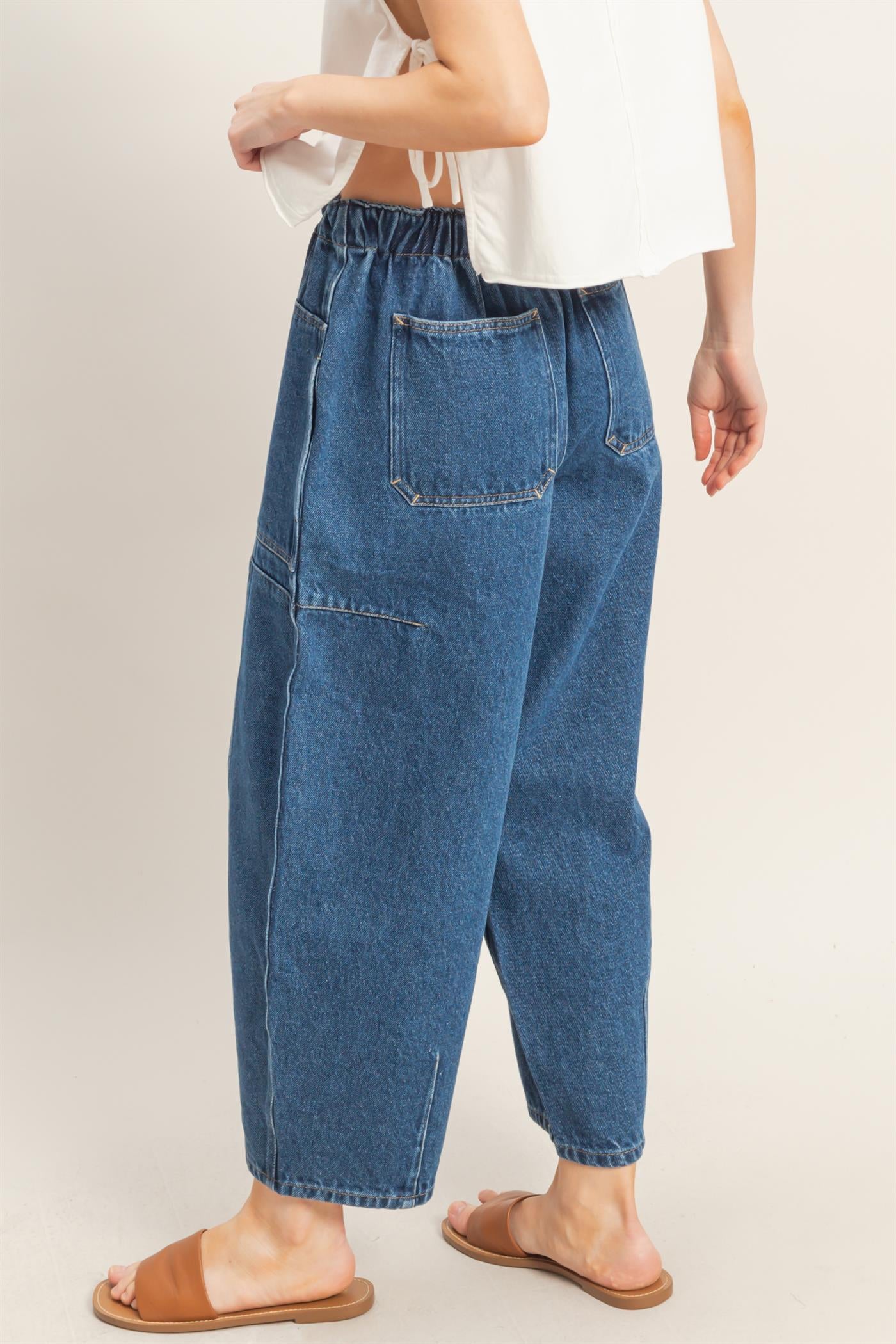 Elastic Waist Barril Jeans
