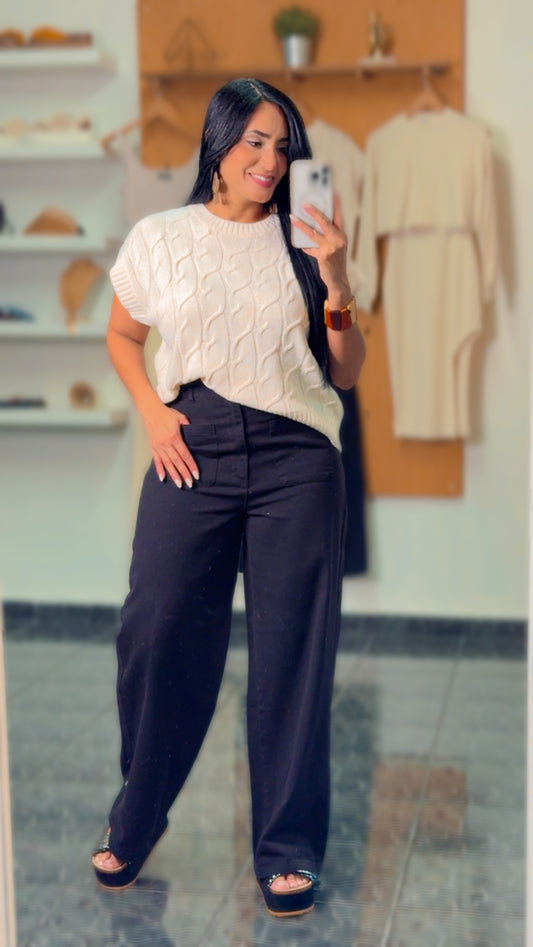 Black Wide Leg Front Pockets Pants