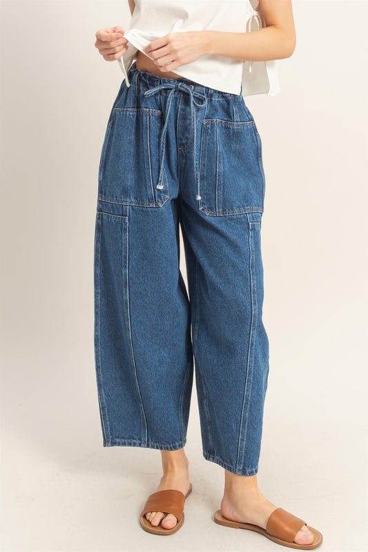 Elastic Waist Barril Jeans