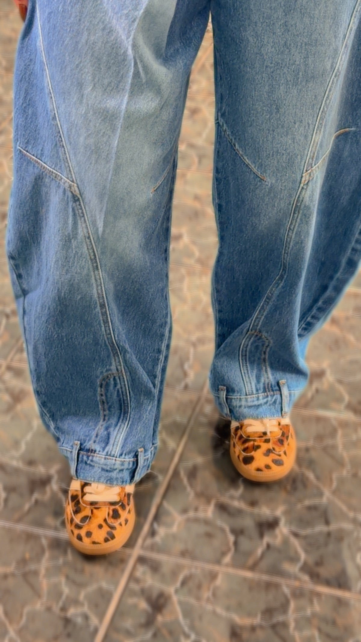 Sculpted Barrel Jeans